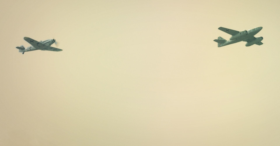  FLUG Me 109 + Me 262 